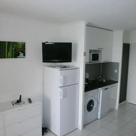 Appartement 1m E1 224 - 370la *